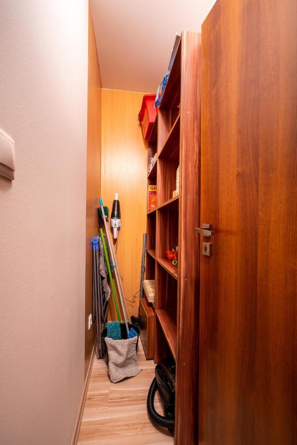 Apartment Emilka Tale-Wellness 5 Min-Balcony-Hiking-View Horná Lehota Exterior foto